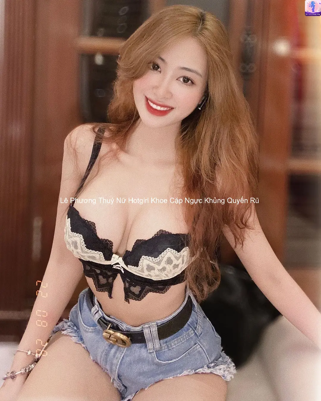 Lê Phương Thuý Nữ Hotgirl Khoe Cặp Ngực Khủng Quyến Rũ 7